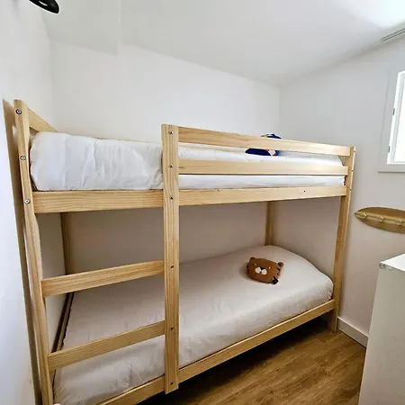 A Avec Piscine Partagee Et Balcon Apartment *